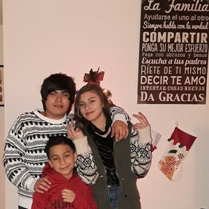 Meet your Posher, Lesly